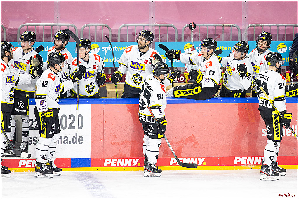 PENNY DEL;  Koelner Haie - Krefeld Pinguine; Koeln, 24.02.2021